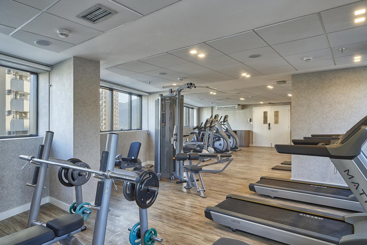 Radisson Rio De Janeiro Barra Hotel Luaran gambar The gym at the 100 North Main Street building