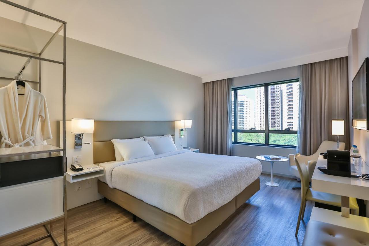 Radisson Rio De Janeiro Barra Hotel Luaran gambar A room at the hotel