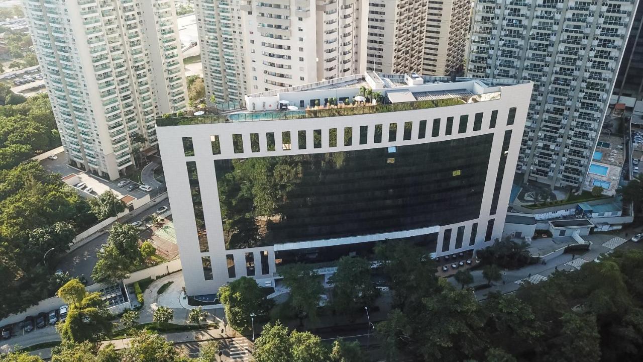 Radisson Rio De Janeiro Barra Hotel Luaran gambar Aerial view of the building